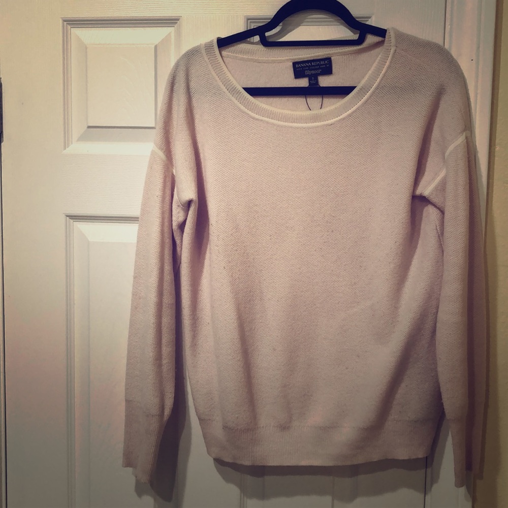 Fine Italian yarn blush pink sweater